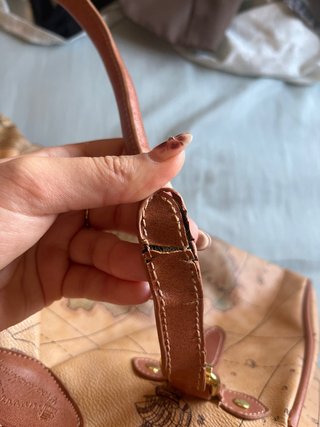 Bolso con mapa del mundo