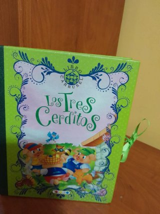 Libro carrusel: Los Tres Cerditos