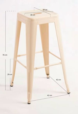 Dos Taburetes alto beige metálico