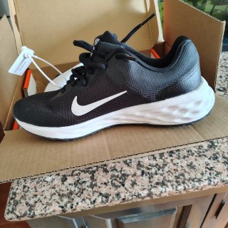 Nike Talla 37.5