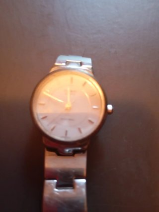 Reloj Casio Cuadrado Dorado y Plateado