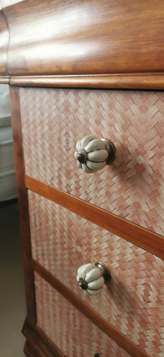 URGE!Conjunt de3(Cómoda y 2Mesitas de Noche madera