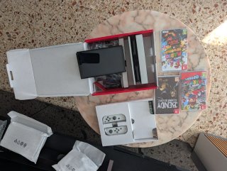 Nintendo Switch + 3 Juegos