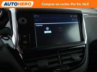 Peugeot 2008 1.2 PureTech Signature