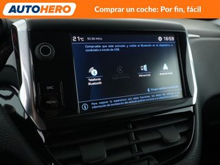 Peugeot 2008 1.2 PureTech Signature