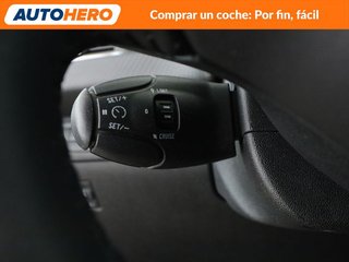 Peugeot 2008 1.2 PureTech Signature