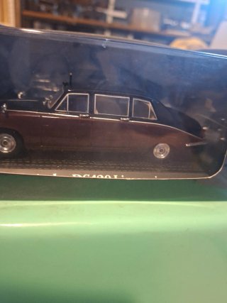 Daimler DS420 Limusina 1:43