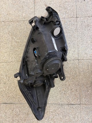 Faro Delantero Ford Kuga