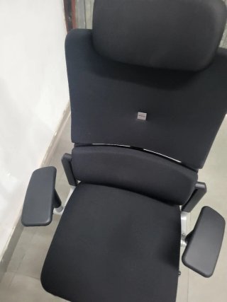 Silla de oficina Steelcase Please 2 Negra (NUEVO)
