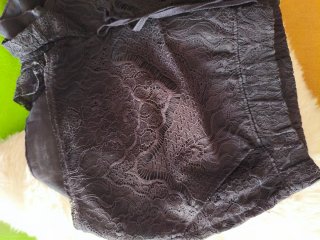 Pantalón corto negro encaje mujer.