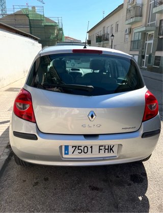Renault Clio 2006