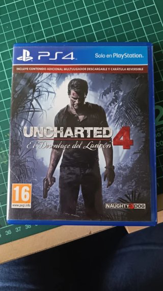 Sony PS4 Negra