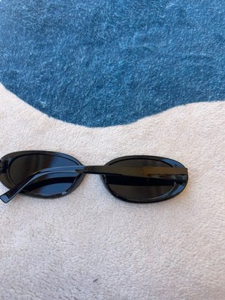 Set Occhiali da Sole Ovale Nero & Tartaruga
