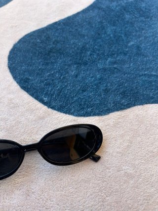 Set Occhiali da Sole Ovale Nero & Tartaruga