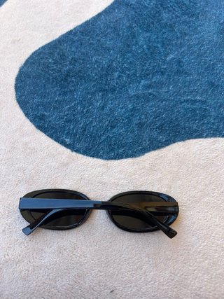 Set Occhiali da Sole Ovale Nero & Tartaruga