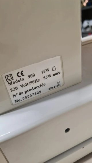 Máquina de coser Wertheim eléctrica