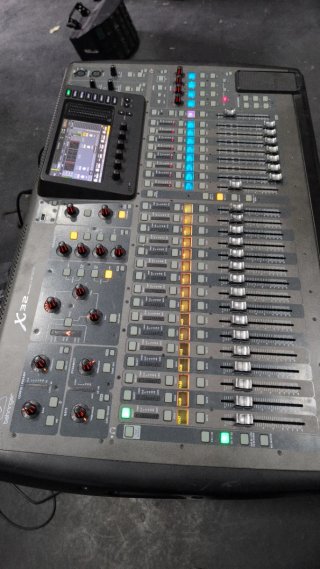 Mesa Behringer X32