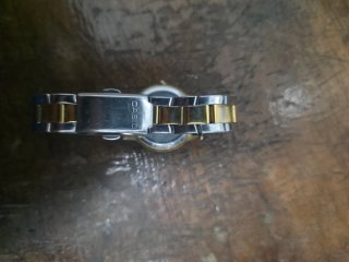Reloj Lotus Dorado y Plateado