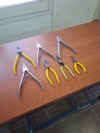 PALMERA ALICATES DIFERENTES FUNCIONES
