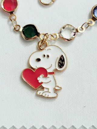 Pulsera Snoopy Corazón Piedras Multicolor