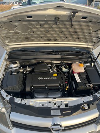 Opel Astra H 2005