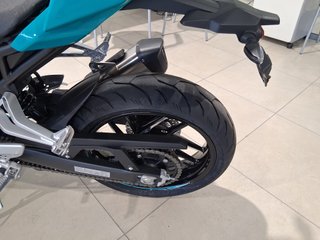 KOVE 350RR Roja y Azul