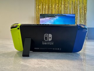 Nintendo Switch + Accesorios