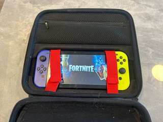 Nintendo Switch + Accesorios