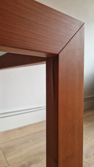 Mesa auxiliar madera y cristal