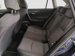 TOYOTA RAV4 220H ADVANCE