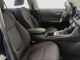 TOYOTA RAV4 220H ADVANCE