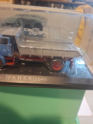 IFA H 6 Kipper 1:43