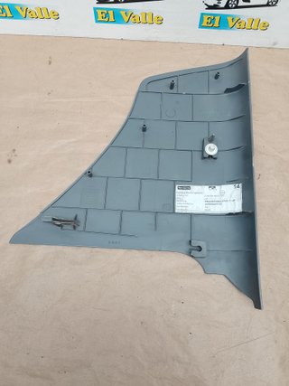 MOLDURA SALPICADERO DERECHO MERCEDES VITO