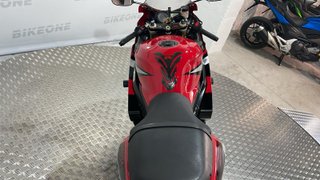 Suzuki GSX-R 600 - 2004 - 73.096 km