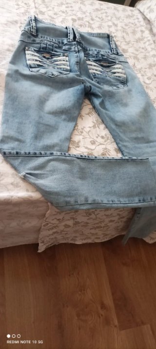 Pantalones vaqueros chica