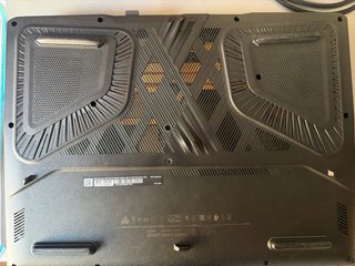 Portátil MSI M16 HX C14VEG-096ES Gris
