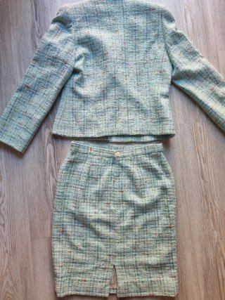 Traje Tweed Chaqueta y Falda