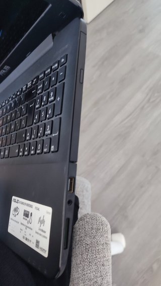 Portátil Asus F554L Intel Core i3 Negro