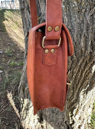 Bandolera cuero unisex con hebillas