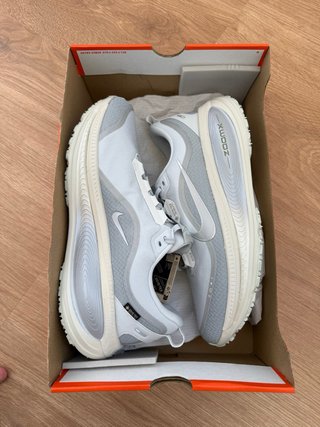 nike vomero 18 gtx 45,5