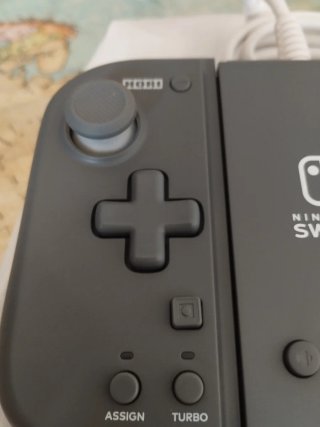 Mando Hori Split Pad Compact Nintendo Switch Gris