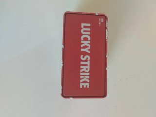 Caja Metálica Lucky Strike Roja