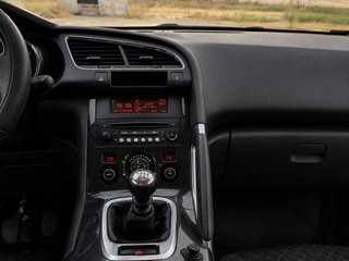 Peugeot 3008 Style 2015