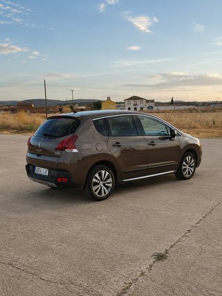 Peugeot 3008 Style 2015