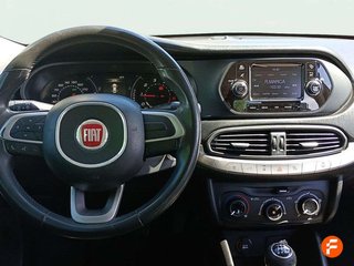 Fiat Tipo 1.4 16v Lounge 95 CV gasolina 5p.