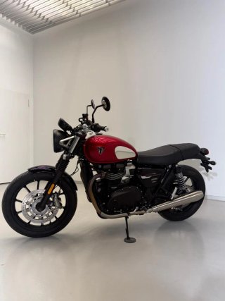 Triumph Speed Twin 900