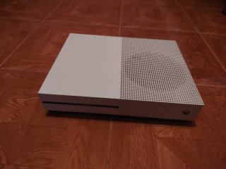Xbox One S Bianca