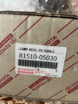 Intermitentes Toyota Avensis Izq/Der