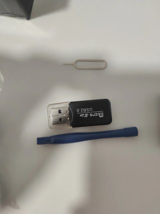 Despertador Cámara Espía WiFi