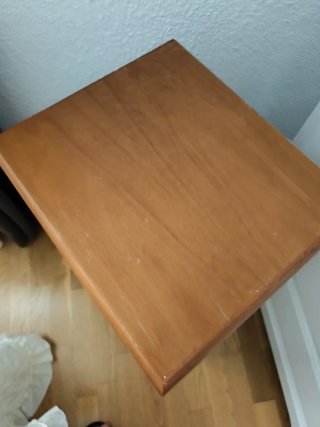Cómoda y 2 mesitas de noche madera maciza